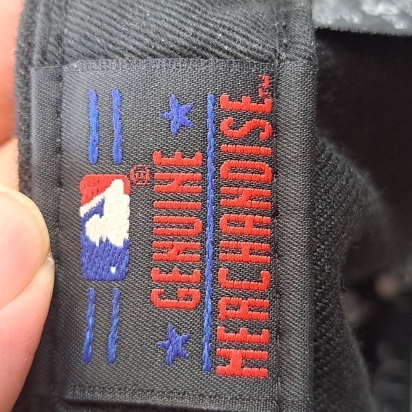 New Era Miami Marlins "305" 59fifty black and gold size 7 fitted baseball hat - Picture 10 of 11